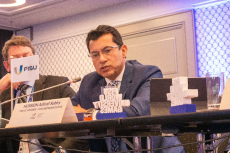 Le ministre de la Jeunesse et des Sports participe aux réunions de l'Union internationale des universités en Allemagne