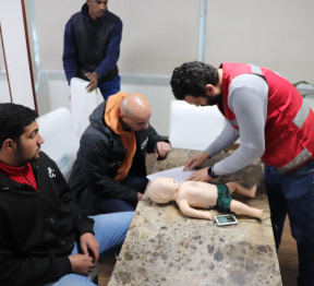 وحدة الطب الرياضى بالمدينة الشبابية بأبي قير تُجري الكشف الطبى على لاعبى الجمباز من مختلف الأندية والأكاديميات بالإسكندرية
