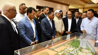 وزير الرياضة ومحافظي شمال سيناء ومطروح يوزعون جوائز المهرجان الرياضي الاول من اجل التنمية