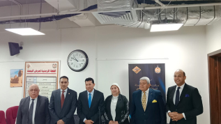 برئاسة وزير الشباب..مناقشة رسالة تحت عنوان "حوكمة منح المنظمات الأجنبية " للحصول على زمالة كلية الدفاع الوطني