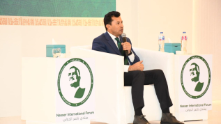 وزير الشباب والرياضة يشهد جلسة حول مستقبل تحولات الطاقة في الشرق الأوسط ضمن فعاليات منحة ناصر للقيادة الدولية