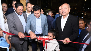 وزير الشباب  ومحافظ القاهرة يفتتحان عدداً من المجمعات الرياضية المتطورة بنظام حق الانتفاع في مناطق الأندلس والبستان وزهرة العاصمة