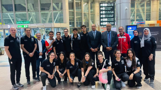 وفد رسمي من وزارة الشباب والرياضة يستقبل أبطال منتخب السلاح