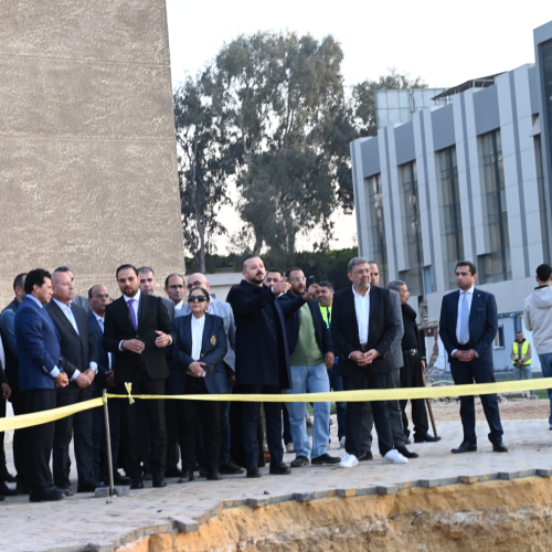 وزير الرياضة ومحافظ القاهرة يتفقدان الأعمال الإنشائية بالمدرسة الأوليمبية الدولية