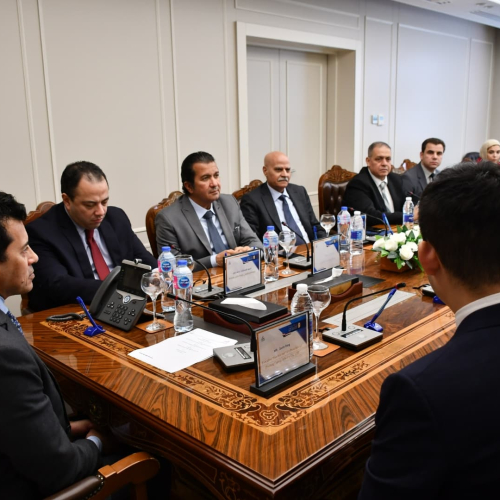 صبحى  يبحث مع شركة “دافون” الصينية التعاون في تنظيم الأحداث الرياضية وتعزيز الاستثمار الرياضي في مصر