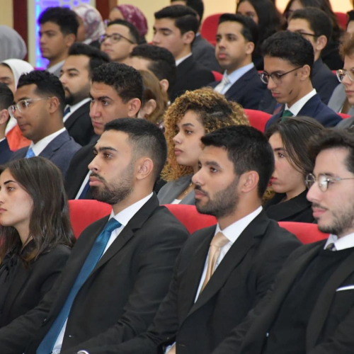 وزير الخارجية والهجرة يلتقي بشباب النسخة الثالثة من برنامج الدبلوماسية الشبابيةوز
