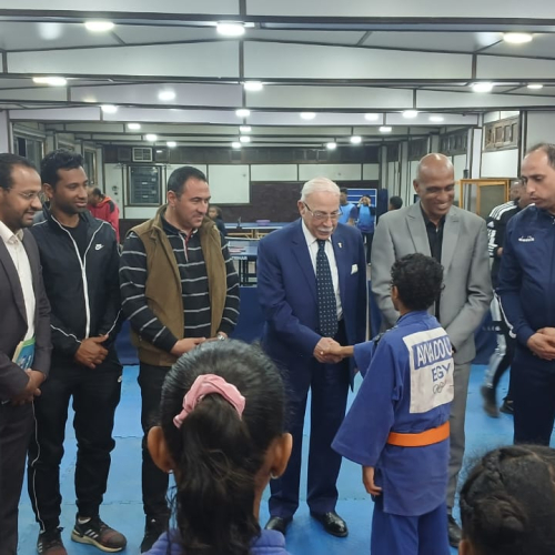 رئيس اللجنة العلمية يزورمراكز تدريب المشروع القومي للموهبة والبطل الأولمبي في أسوان