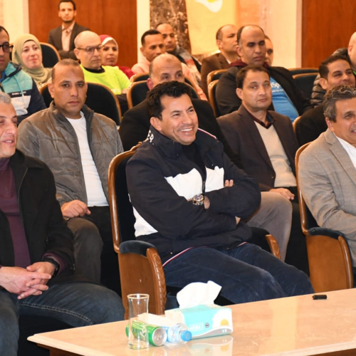 وزير الشباب والرياضة يتفقد معسكر القرش ويشهد مراسم توقيع مذكرة تفاهم للتعاون المشترك مع ويل سبرنج