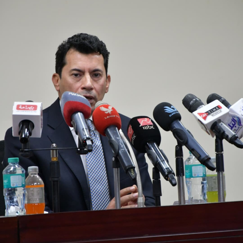 وزير الرياضة يُعلن خطة التطوير الشامل لاستاد القاهرة قبل مباراة القمة