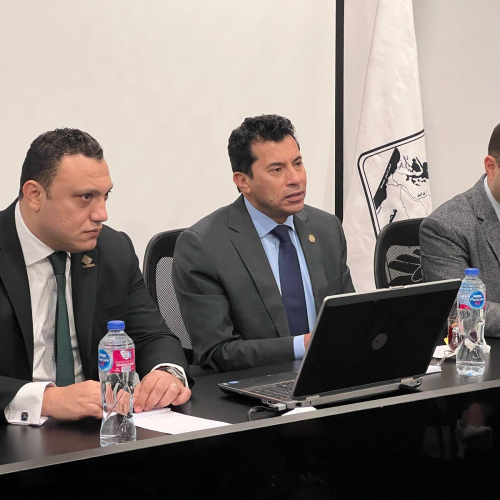 صبحى يلتقي مع أعضاء مجلسي النواب والشيوخ بتنسيقية شباب الأحزاب لمناقشة قضايا الشباب والرياضة