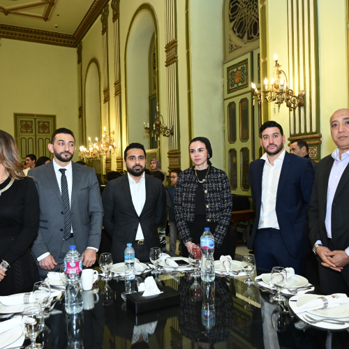 وزير الشباب والرياضة يشهد حفل تكريم أبطال الاسكواش ويشيد بإنجازاتهم الدولية