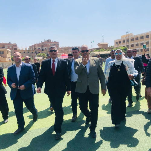 بالصور .. محافظ الجيزة يشهد احتفالية مديرية الشباب والرياضة بيوم اليتيم بمركز شباب الصف