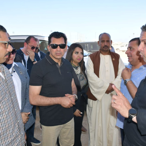 وزير الشباب والرياضة يفتتح أعمال تطوير الملعب الخماسي بمركز شباب شلاتين ويتفقد الأنشطة والفعاليات داخل المركز
