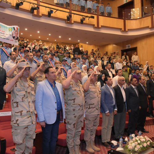 وزير الشباب يشهد الندوة التثقيفية الرابعة عشر بتنظيم قيادة قوات الدفاع الشعبى والعسكرى