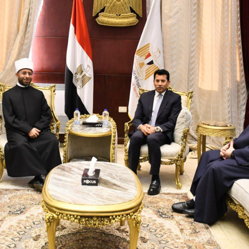 وزيرا الشباب والأوقاف ووكيل الأزهر يشهدون لقاءً حواريًا حول تعزيز الهوية الوطنية