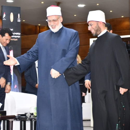 وزيرا الشباب والأوقاف ووكيل الأزهر يشهدون لقاءً حواريًا حول تعزيز الهوية الوطنية