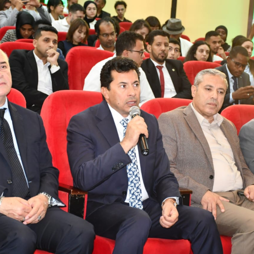 وزير الشباب والرياضة يشهد أولي جلسات منحة ناصر للقيادة الدولية في نسختها الخامسة