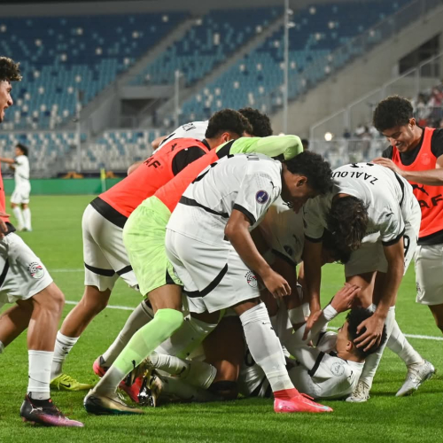 وزير الرياضة يؤازر منتخب مصر ويهنئهم بالتأهل لربع نهائي بطولة كأس الامم الافريقية للشباب