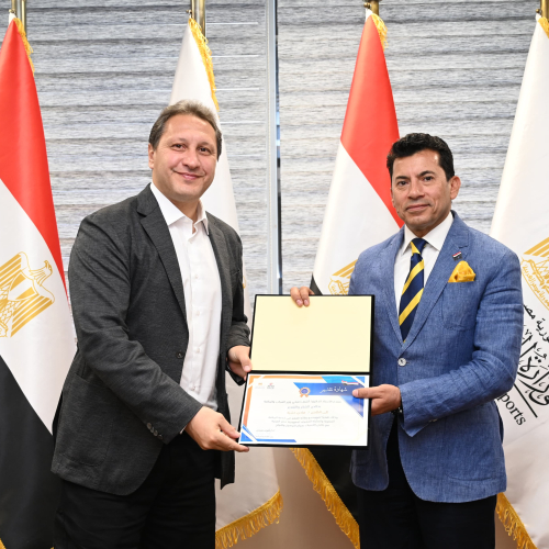 وزير الرياضة يستقبل بعثة الرياضيين العائدين من ليبيا بمقر الوزارة بالعاصمة الإدارية