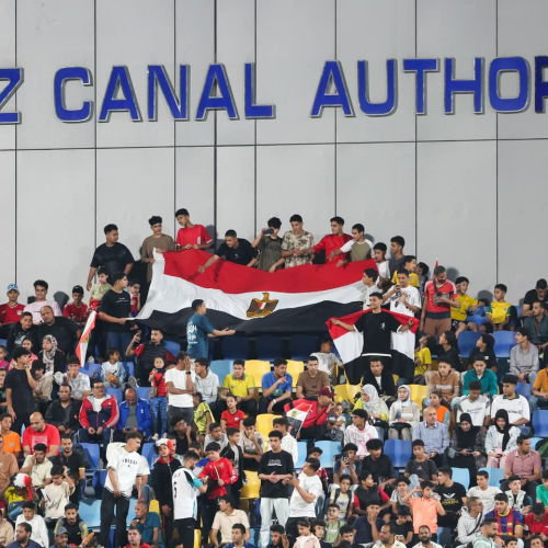 وزير الرياضة يؤازر منتخب مصر ويهنئهم بالتأهل لربع نهائي بطولة كأس الامم الافريقية للشباب