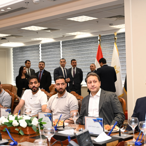 وزير الرياضة يستقبل بعثة الرياضيين العائدين من ليبيا بمقر الوزارة بالعاصمة الإدارية