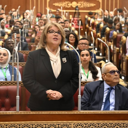 وزير الشباب يشهد الجلسة الحوارية بمجلس الشيوخ للمشاركين بمنحة ناصر للقيادة الدولية في نسختها الخامسة