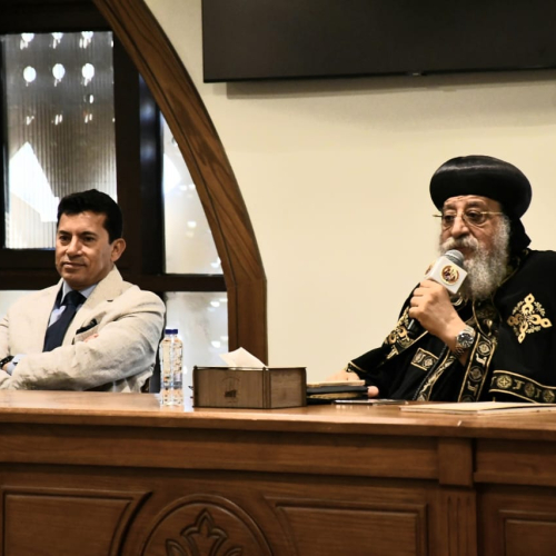 البابا تواضروس الثاني يستقبل وفود منحة ناصر للقيادة الدولية العامة في زيارتهم للكاتدرائية المرقسية بالعباسية