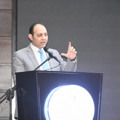 وزير الشباب والرياضة يشهد انطلاق الملتقى الأول لمنسقي تراخيص شركات الخدمات الرياضية بالتعليم المدني
