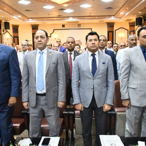 وزير الشباب والرياضة يشهد انطلاق الملتقى الأول لمنسقي تراخيص شركات الخدمات الرياضية بالتعليم المدني