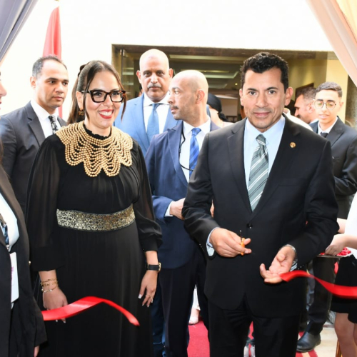 وزير الشباب والرياضة يفتتح المقر الدائم لمكتب "فن إدارة الحياة" بالجزيرة ويشهد توقيع 4 بروتوكولات تعاون