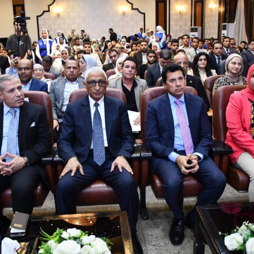 وزير الشباب  ومحافظ شمال سيناء يشهدان اللقاء الحواري الرابع بعنوان"مهددات الأمن القومي ..ثورة٣٠ يونيو  .. شعب يحمي وطن