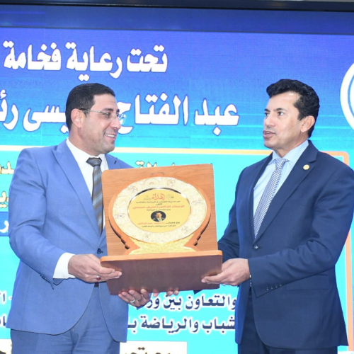 وزير الشباب والرياضة يشهد مراسم اجراء دوري مراكز الشباب بمحافظة القاهرة