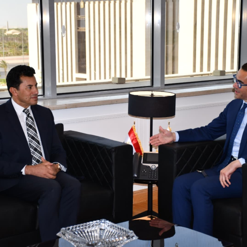 في اجتماع مشترك بين وزارتي الشباب والاستثمار... بحث فرص الاستثمار الرياضي وتكامل الجهود لدعم الاقتصاد الوطني