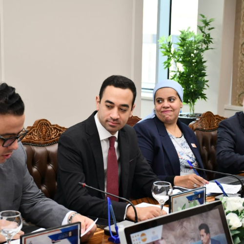 وزير الشباب يبحث مع ممثل صندوق الأمم المتحدة للسكان عددًا من ملفات العمل المشتركة