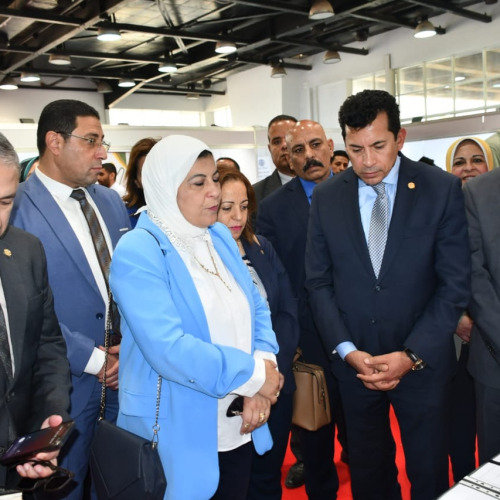 وزير الشباب يفتتح ملتقي " توظيف مصر