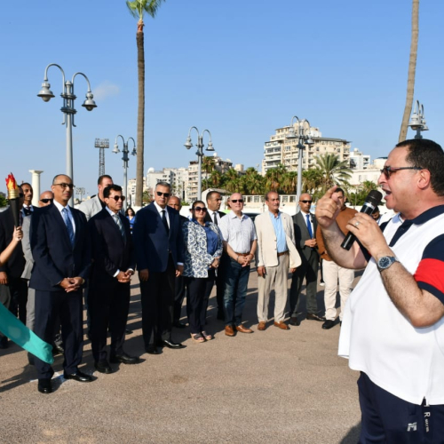 وزير الشباب والرياضة ومحافظ الإسكندرية يشهدان انطلاق شعلة اليوم الرياضي العربي الأول وندوة ثقافية بمكتبة الإسكندرية