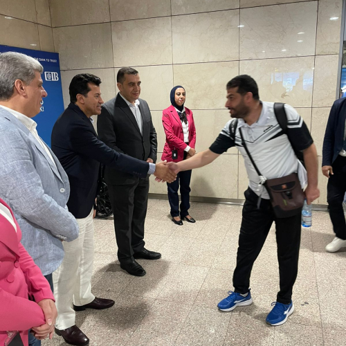 بالصور .. وزير الشباب والرياضة يستقبل أبطال منتخب الكرة الطائرة البارالمبي بعد التتويج ببطولة إفريقيا