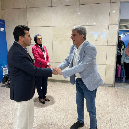 بالصور .. وزير الشباب والرياضة يستقبل أبطال منتخب الكرة الطائرة البارالمبي بعد التتويج ببطولة إفريقيا