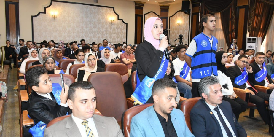 وزير الشباب والرياضة ومساعد وزير الخارجية يشهدا لقاء حواري مع الشباب تحت شعار “مع الشباب حقائق وأرقام” مصر ودول الجوار