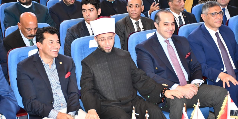 وزراء الشباب والأوقاف والمجالس النيابية يشهدان انطلاق معسكر "صحح مفاهيمك" لأعضاء اتحاد بشبابها*