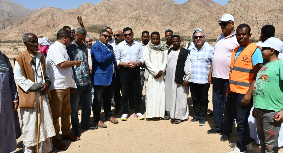 وزير الشباب والرياضة يزور المشاركين بمعسكر يلا كامب بمحمية جبل علبه