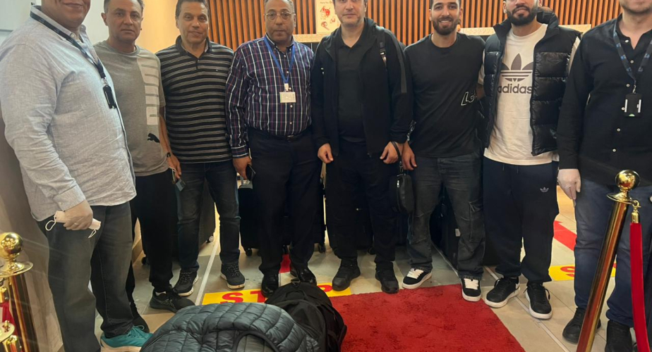 وزير الرياضة يطمئن على الرياضيين المصريين فى ليبيا