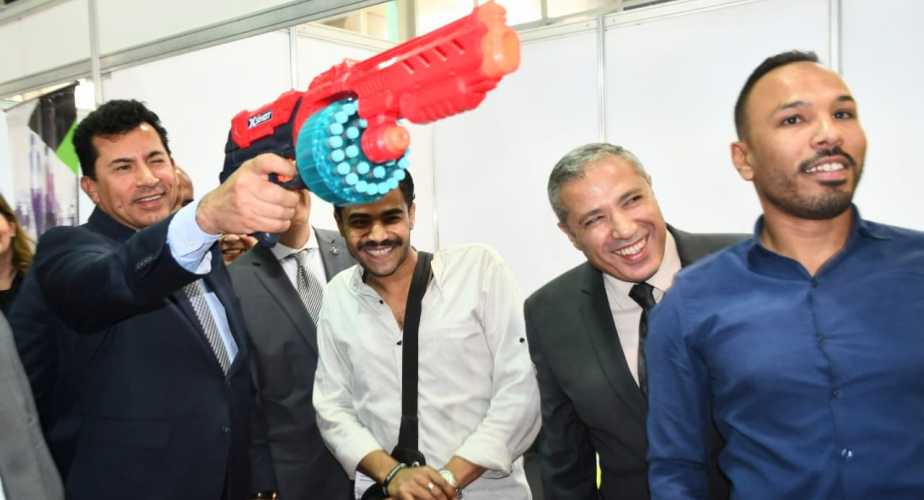 وزير الشباب يفتتح ملتقي " توظيف مصر