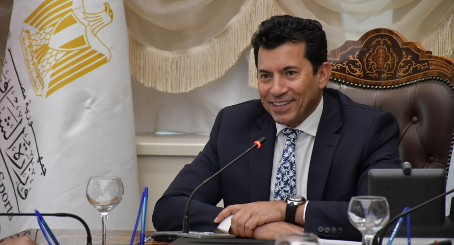وزير الرياضة يوافق علي أعمال تطوير الصالة المغطاة بالعريش والغردقة وإنشاء وتجديد ملعبين اكليريك بالغردقة وقلين