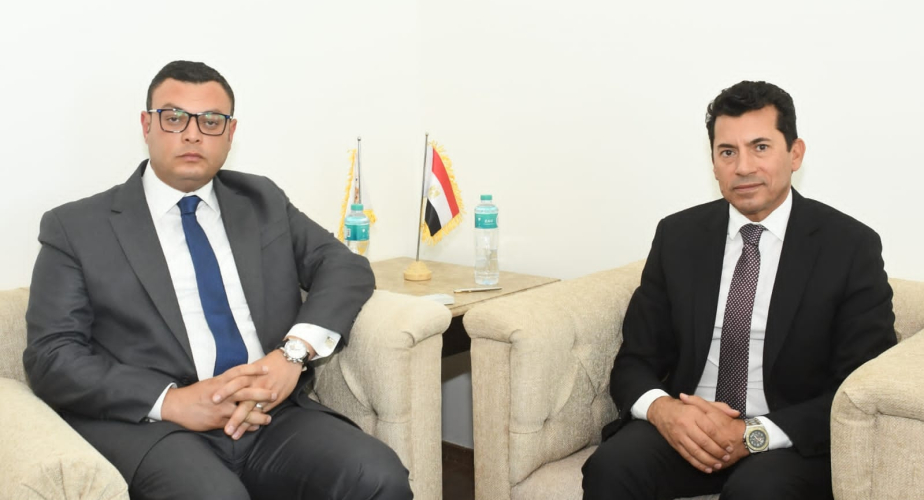 وزيرا الشباب والرياضة والإسكان يتابعان ملفات العمل وأوجه التعاون المشترك