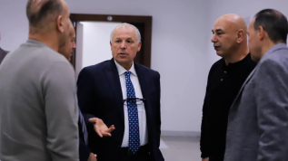 ابو ريده يعقد جلسة مع حسام حسن لحسم معسكر مارس للمنتخب القومى