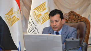 وزير الشباب والرياضة يبحث مع اتحاد الإسكواش واللاعبين خطط التطوير ودعم الأبطال