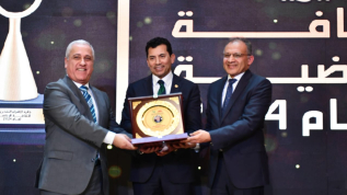 بالصور .. وزير الشباب و الرياضة يشهد حفل توزيع جوائز الأهرام التقديرية للثقافة الرياضية