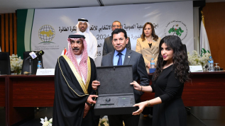 وزير الشباب يشهد الجمعية العمومية للاتحاد العربي للكرة الطائرة