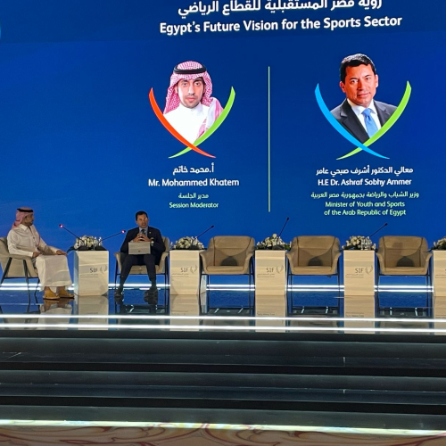 وزير الشباب يصل الرياض للمشاركة في منتدى الاستثمار الرياضي SIF*
